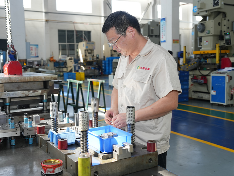 کمال تمبر آلومینیوم - شکل گیری دقیق قطعات مهر زنی آلومینیوم